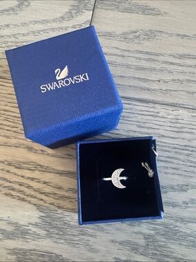 Swarovski Silver Crescent Moon Ring with Clear Crystals